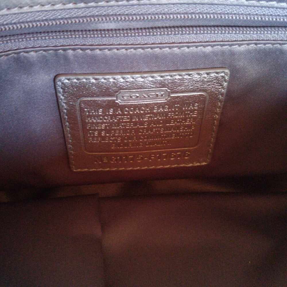 Coach Purse - Picture 4 of 5